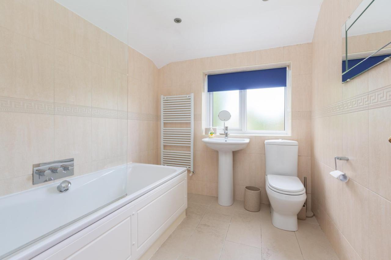 Charles Alexander Short Stay - Moorway House Poulton-le-Fylde Ngoại thất bức ảnh