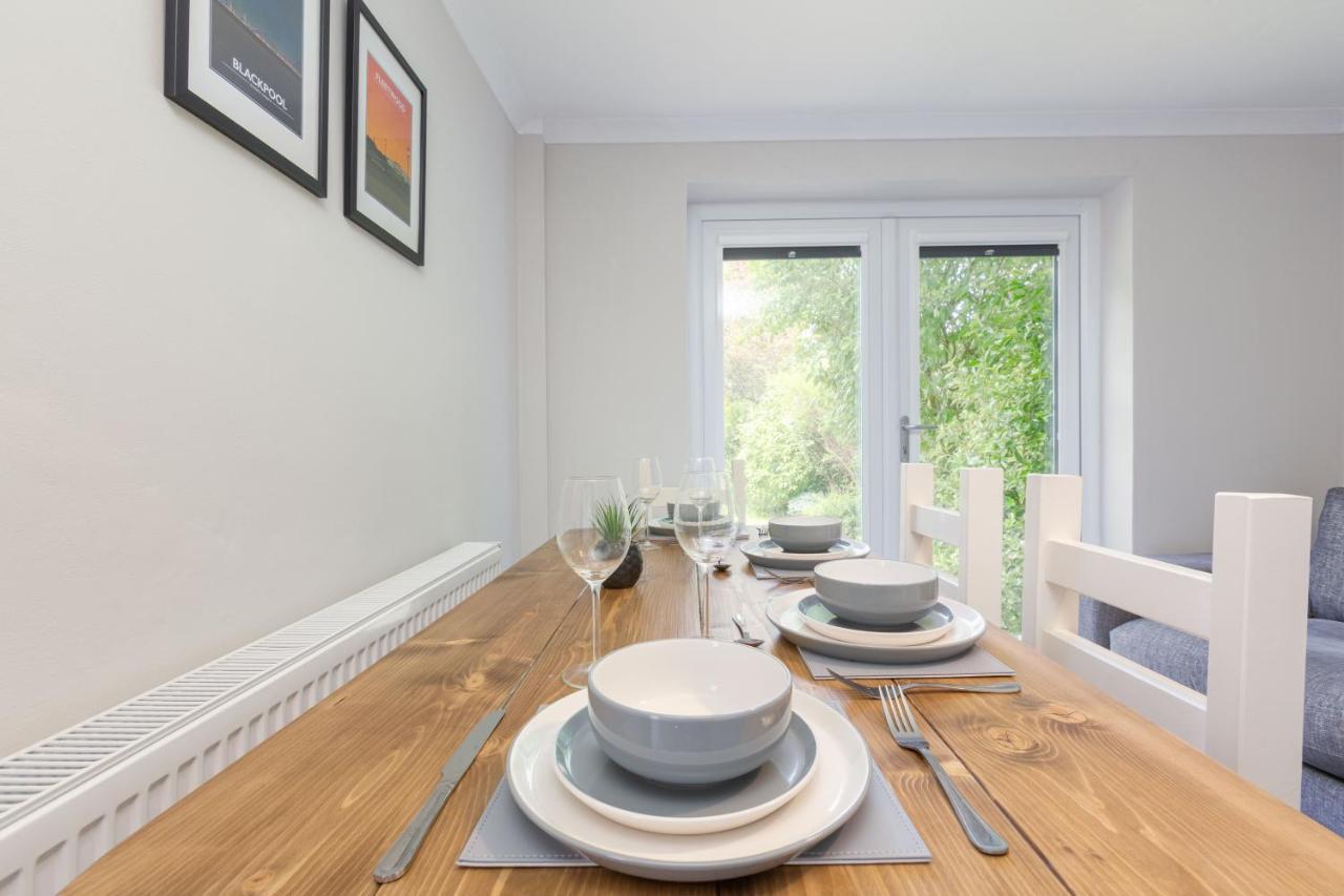 Charles Alexander Short Stay - Moorway House Poulton-le-Fylde Ngoại thất bức ảnh