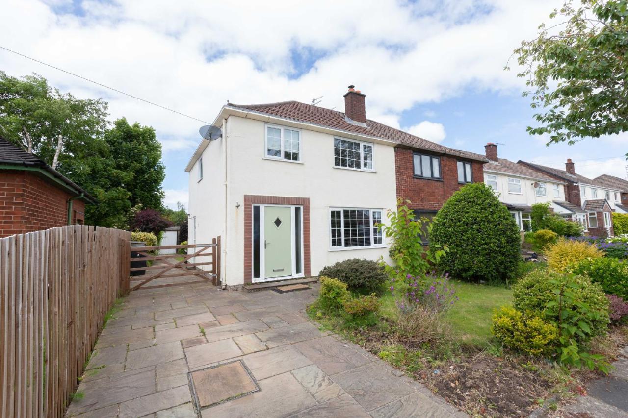 Charles Alexander Short Stay - Moorway House Poulton-le-Fylde Ngoại thất bức ảnh